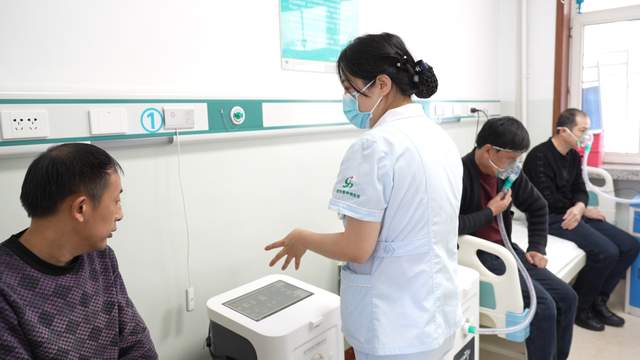 铁路医院在全市率先开展岩盐气溶胶疗法