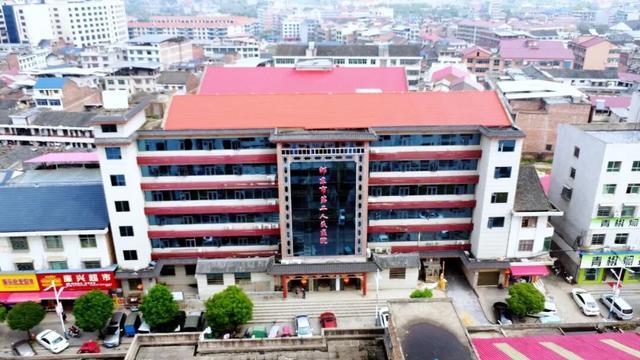从“市级救治”到“家门口康复”，邵东市医共体双向转诊落地见效